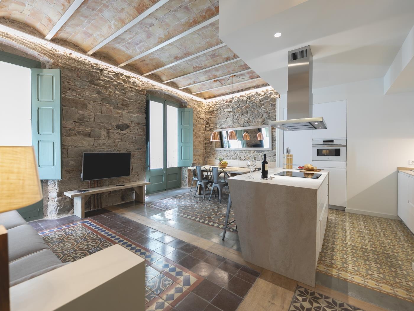 Bravissimo Mercaders 3, unique and with 3 bedrooms in Girona