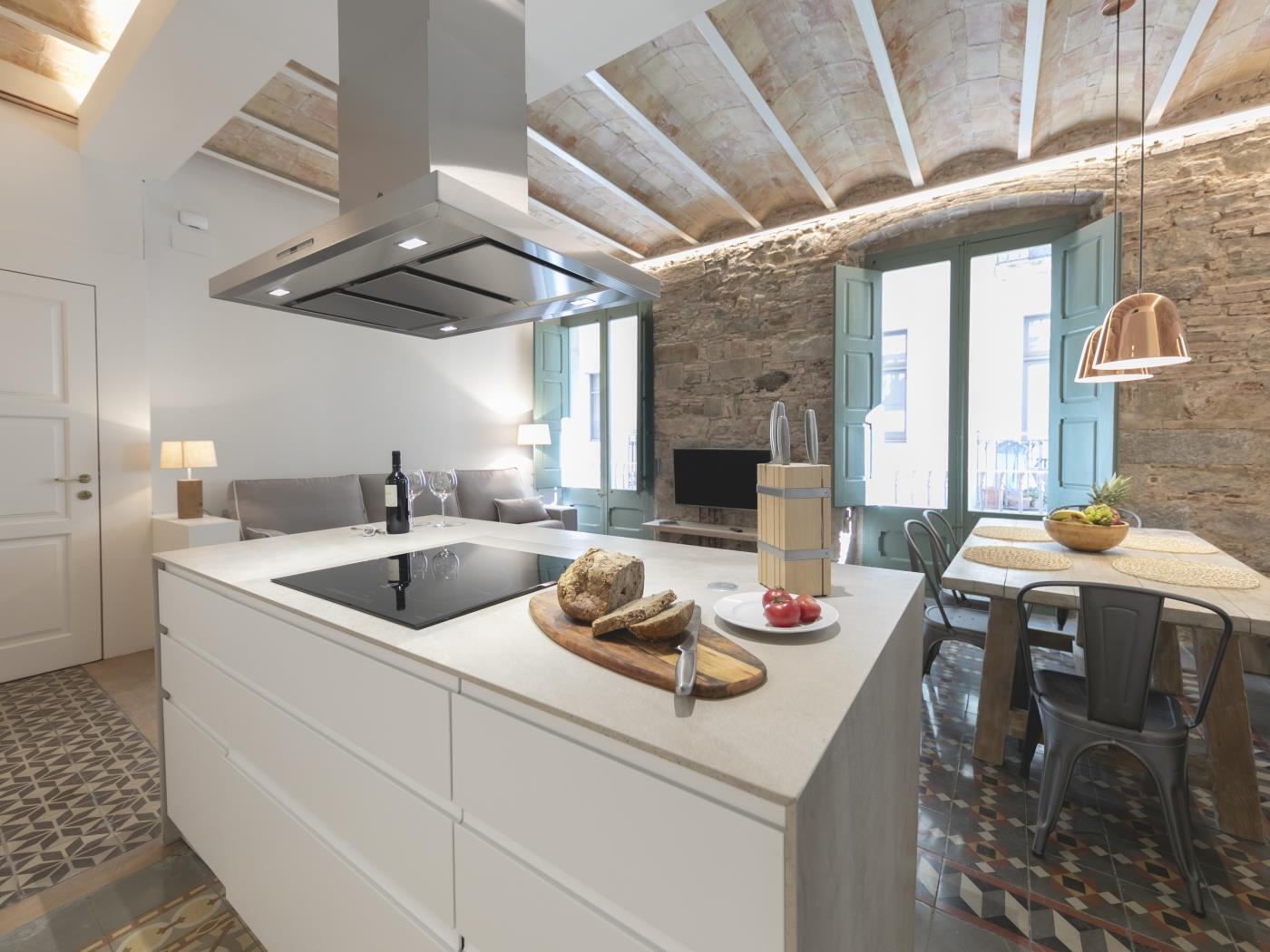 Bravissimo Mercaders 3, unique and with 3 bedrooms in Girona