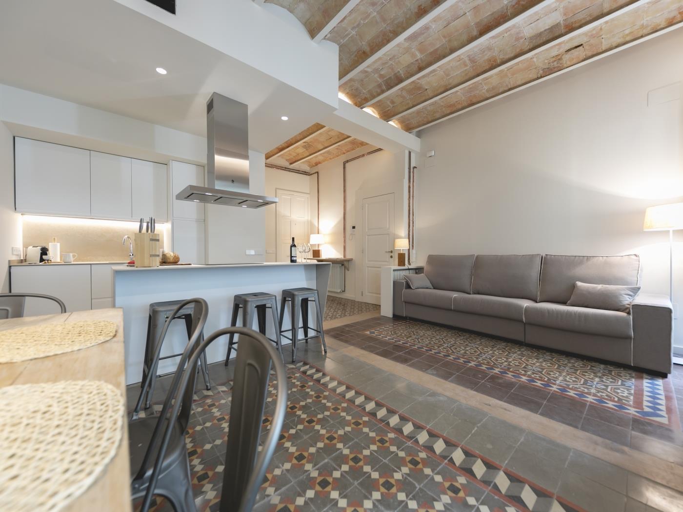 Bravissimo Mercaders 3, unique and with 3 bedrooms in Girona