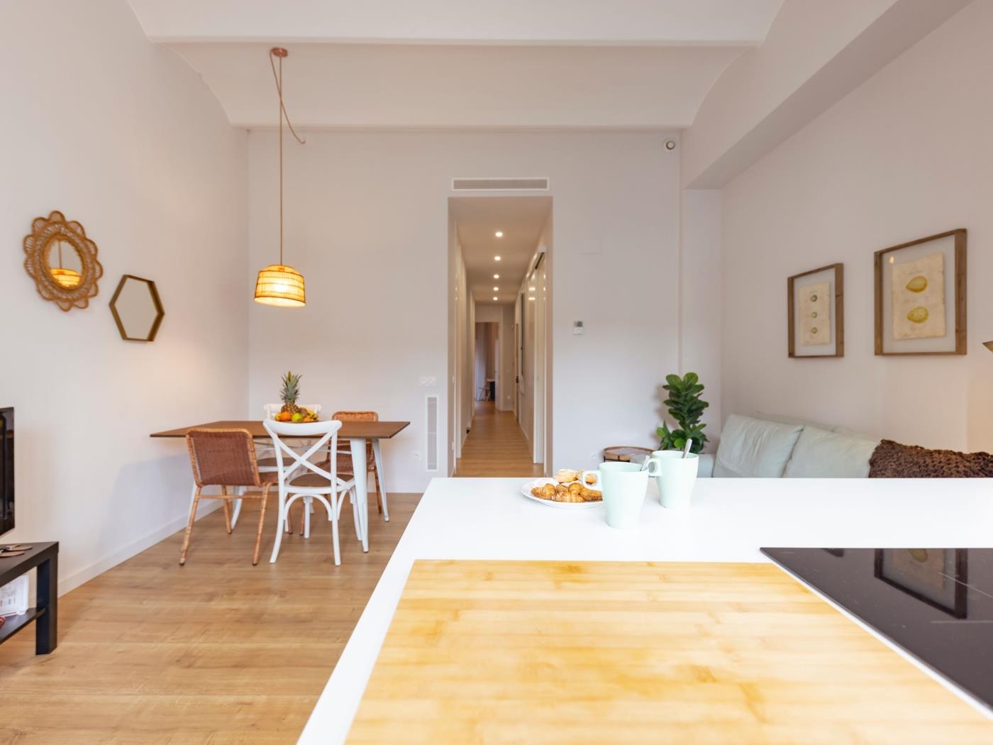 Bravissimo Riu Onyar, moderno y con 3 habitaciones en Girona