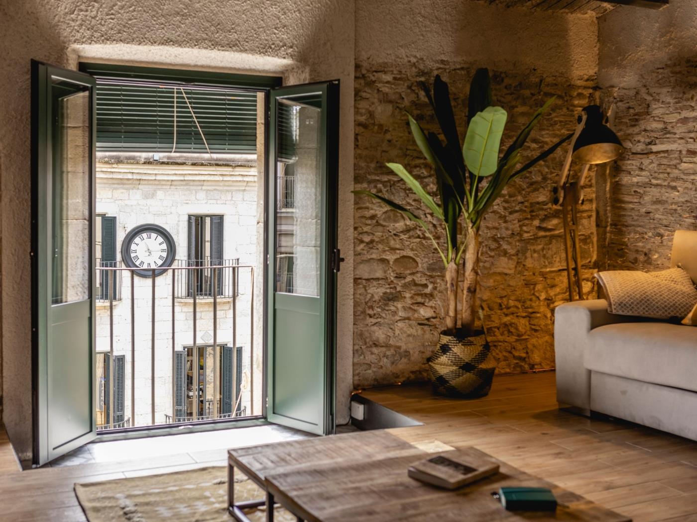 Bravissimo Plaça del Vi, Design Penthouse in Girona