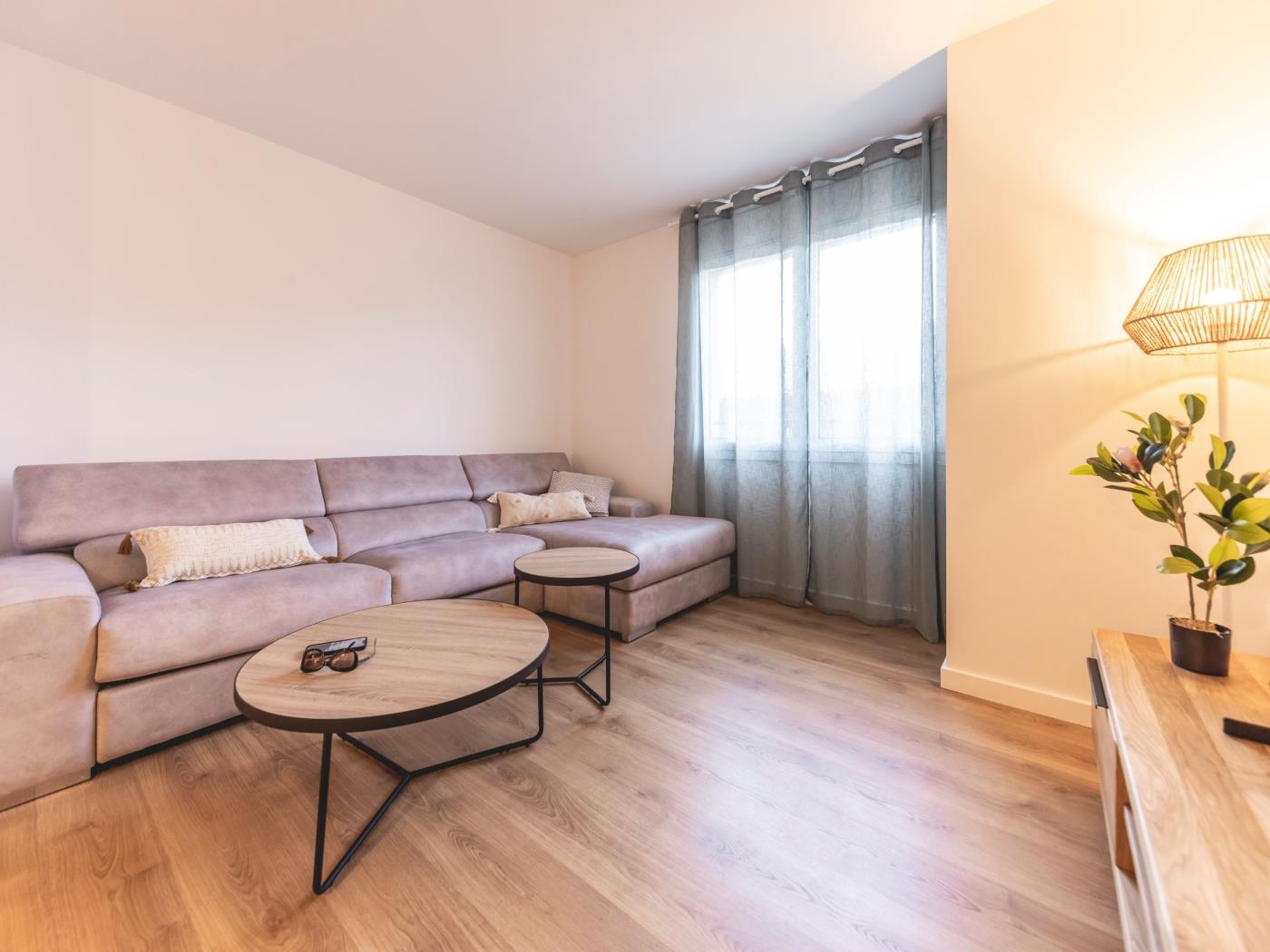 Bravissimo Afra, apartament de 2 habitacions a Girona