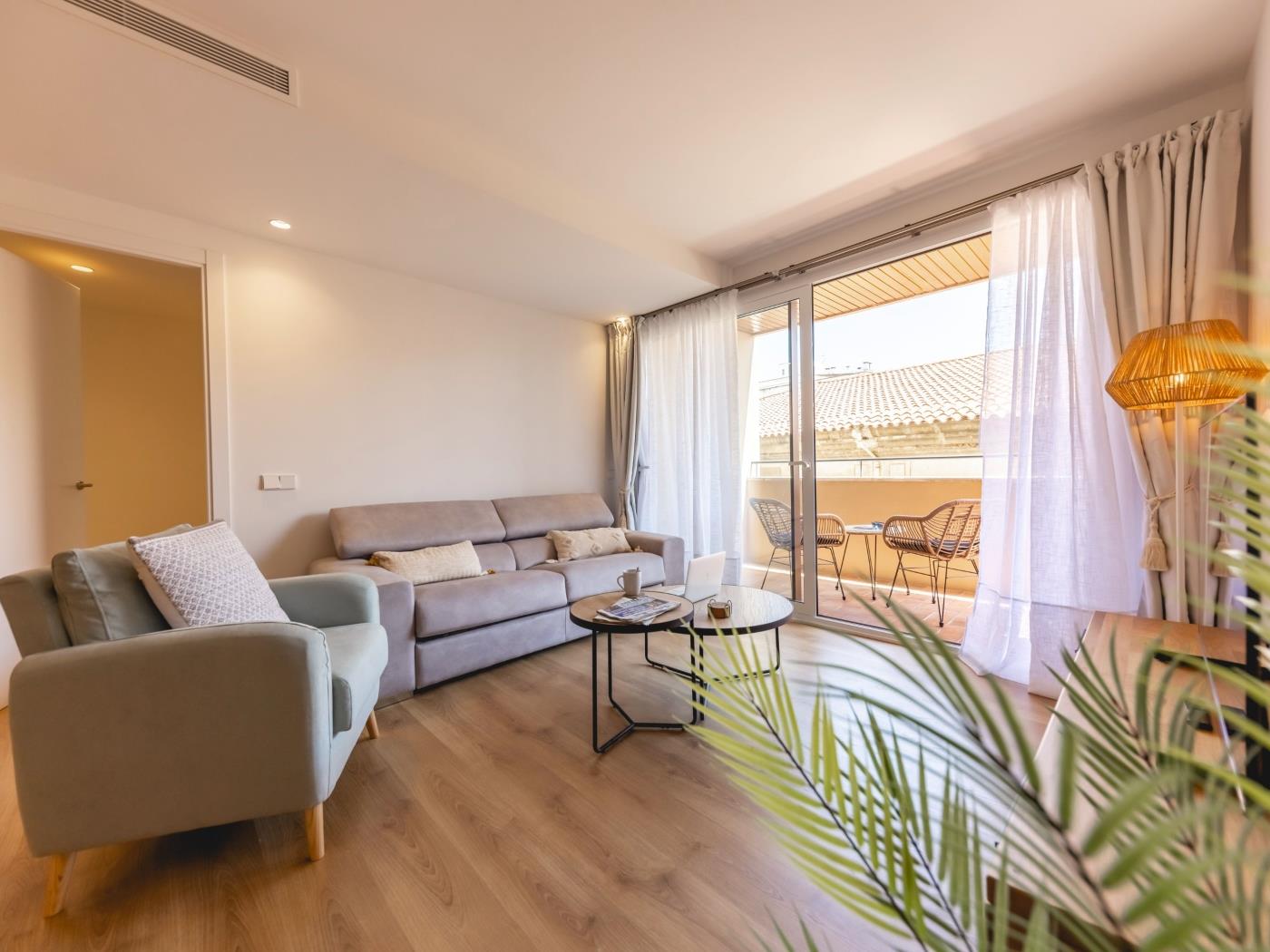 Bravissimo Domènica, 2 slaapkamers en balkon .en Girona