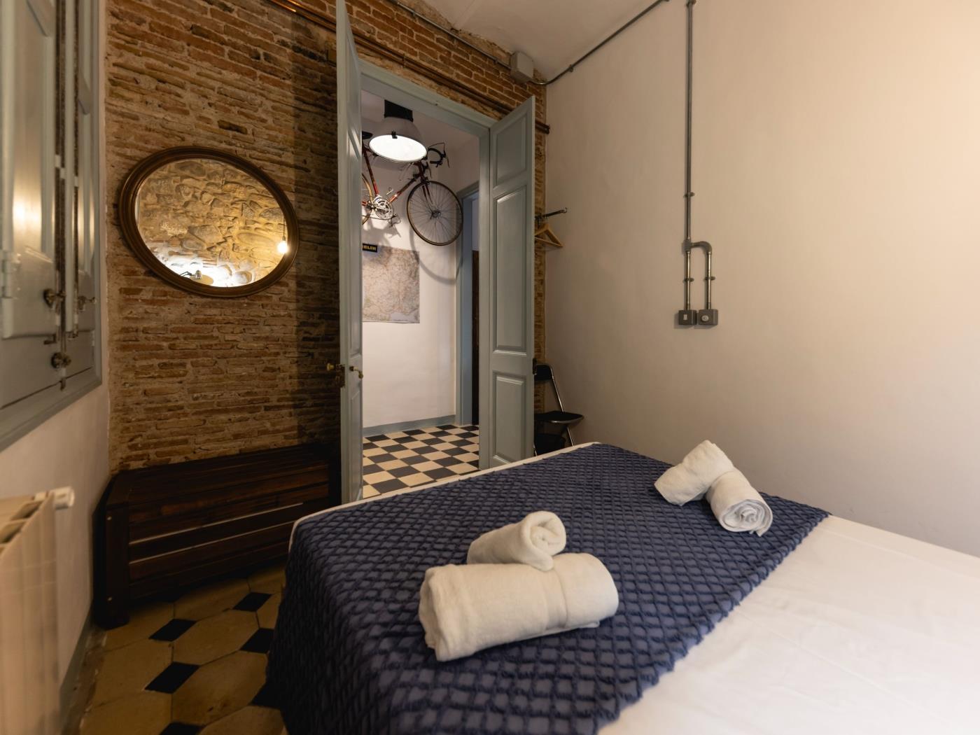 Bravissimo Les Rajoles, unique 3-bedroom apartment in Girona