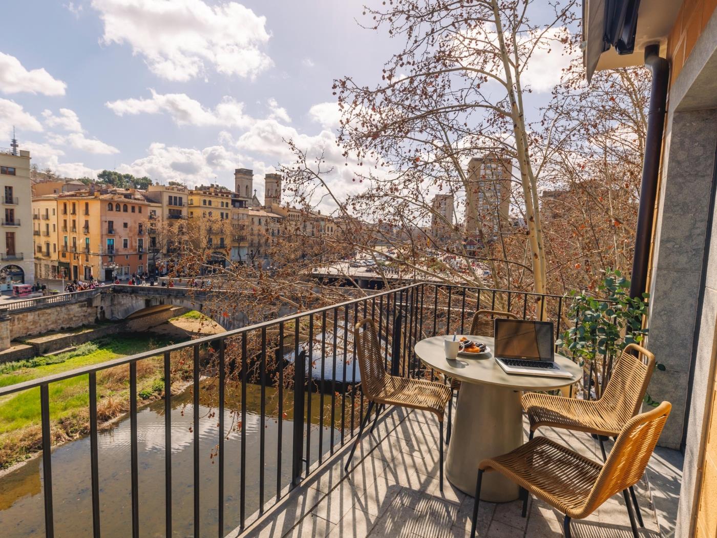 Bravissimo Pont de Pedra Penthouse a Girona