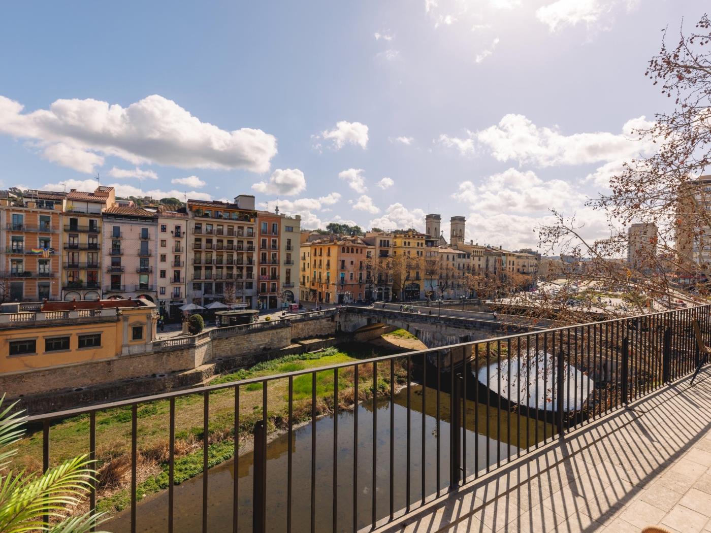 Bravissimo Pont de Pedra Penthouse a Girona