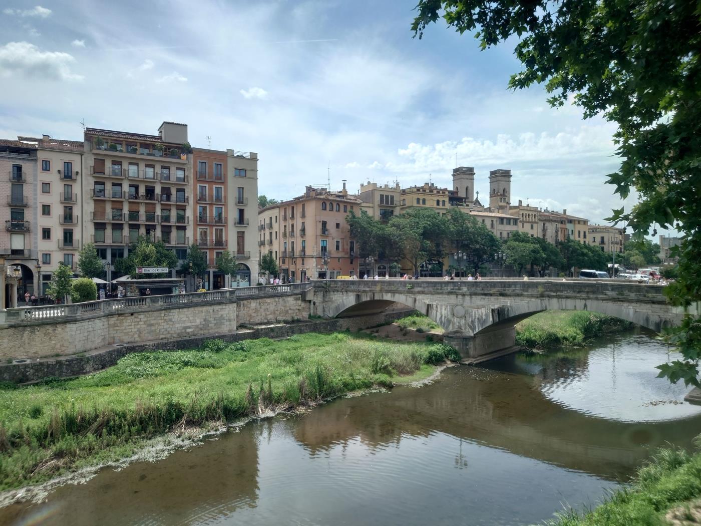 Pont de Pedra - Monthly apartment in Girona | Bravissimo .en Girona