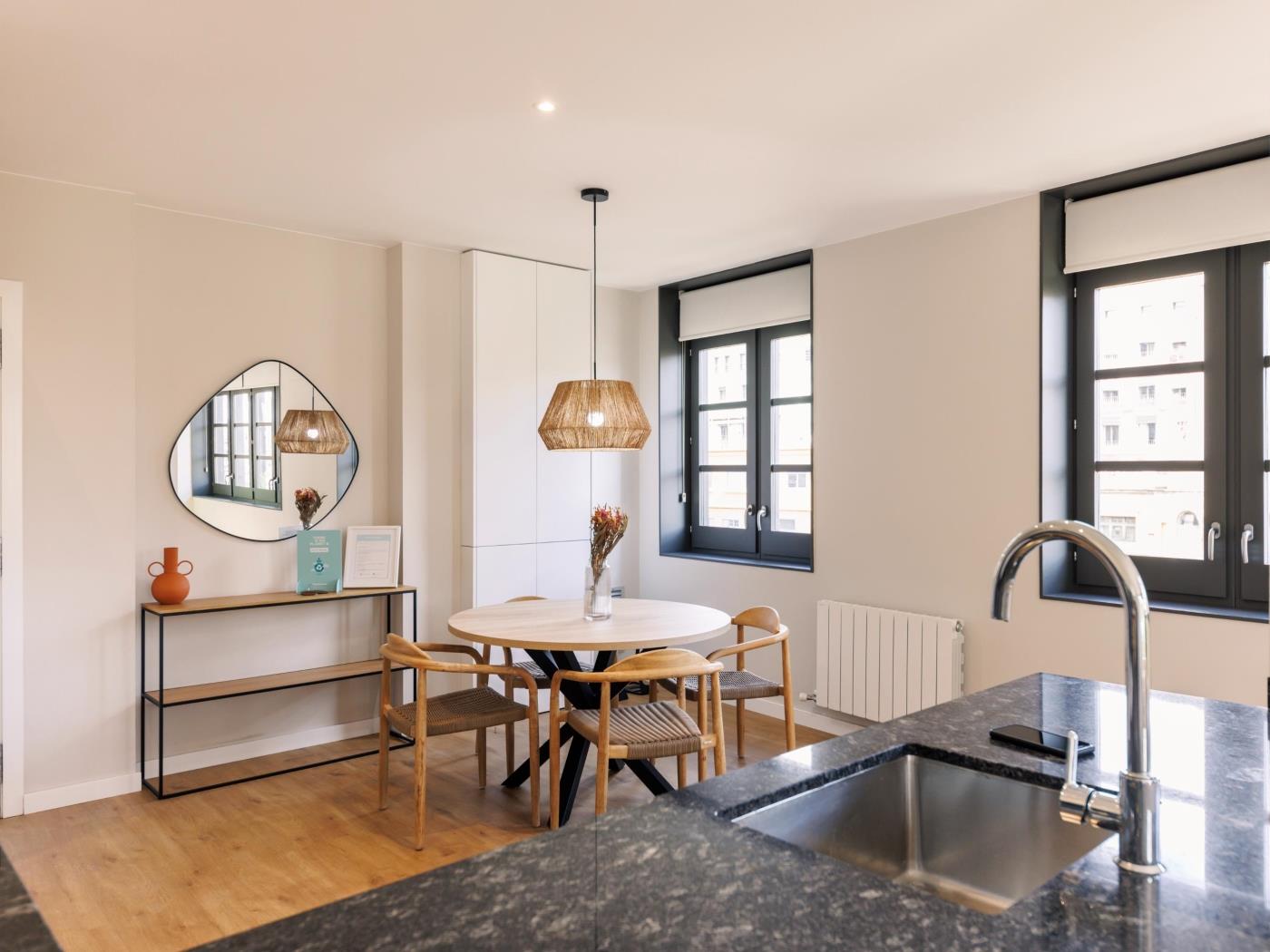 Pont de Pedra - Monthly apartment in Girona | Bravissimo .en Girona