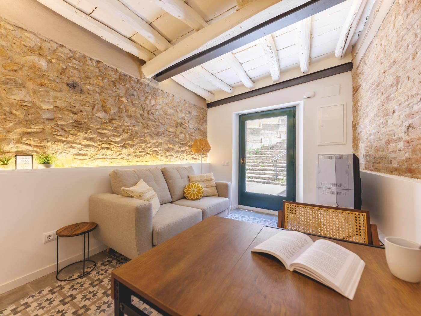 La Mora 14 - Monthly apartment in Girona | Bravissimo .en Girona