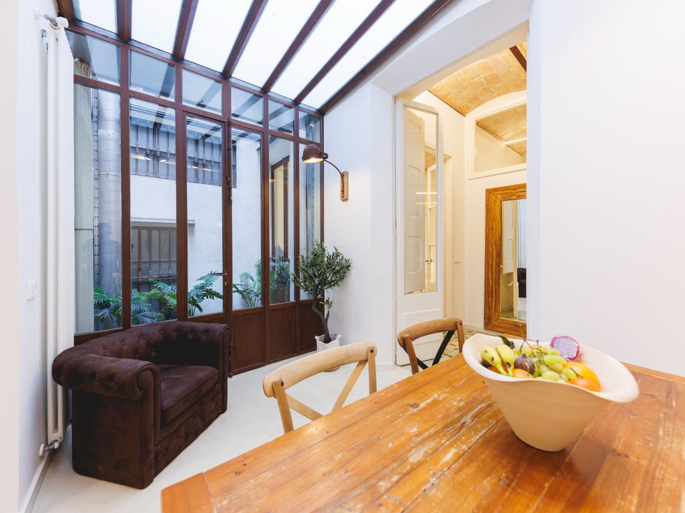 Mercaders 3-1-1 - Holiday Apartment Rental Girona | Bravissimo in Girona
