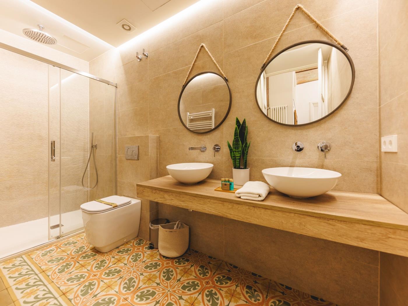 Mercaders 3-1-1 - Holiday Apartment Rental Girona | Bravissimo in Girona