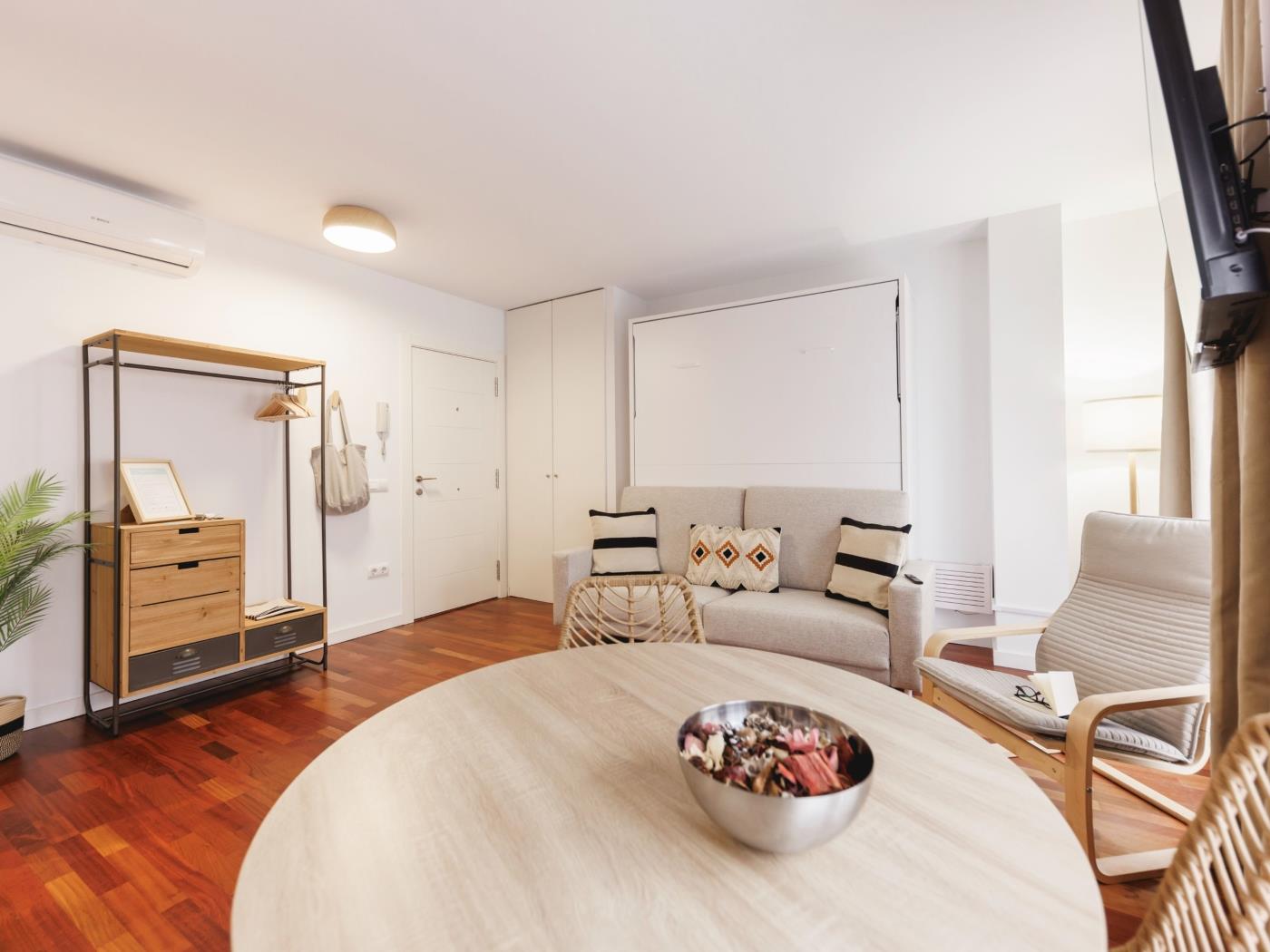 Plaça Catalunya Studio - Apartamento mensual Girona | Bravissimo en Girona