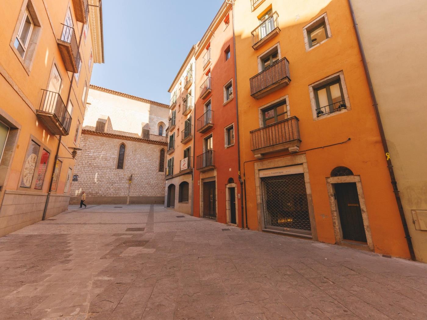 Mercadal - Monthly apartment in Girona | Bravissimo .en Girona