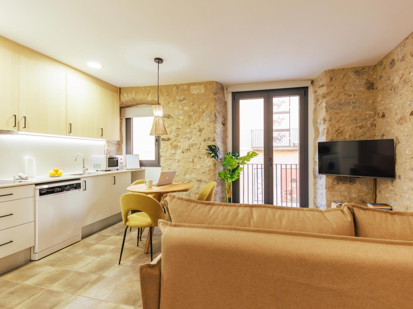 Mercadal - Monthly apartment in Girona | Bravissimo .en Girona