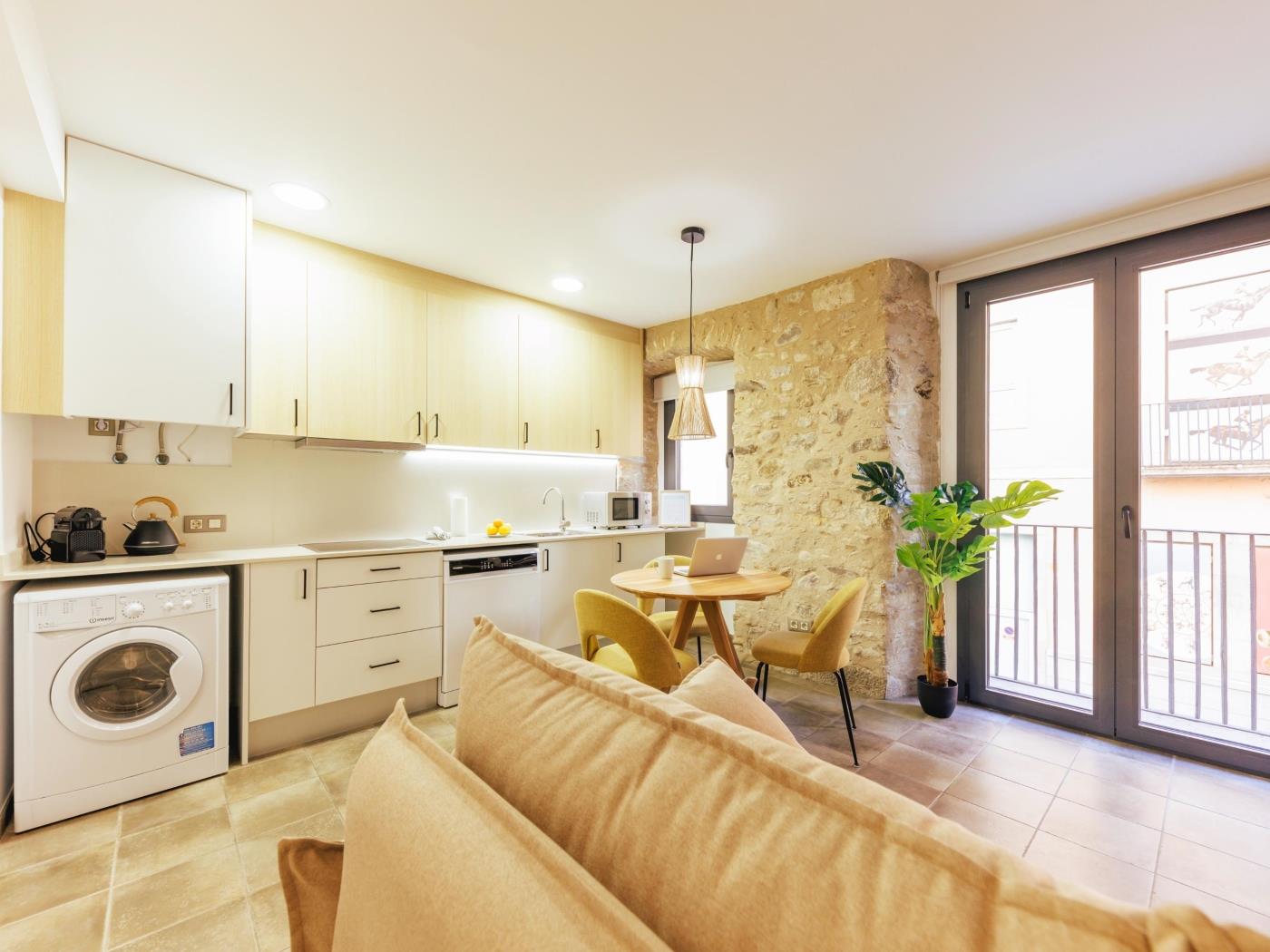 Mercadal - Monthly apartment in Girona | Bravissimo .en Girona