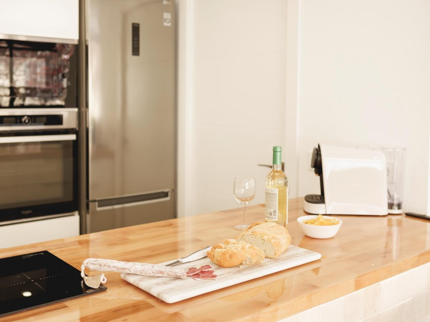 Turbau Entresol B - Holiday Apartment Rental Girona | Bravissimo in Girona