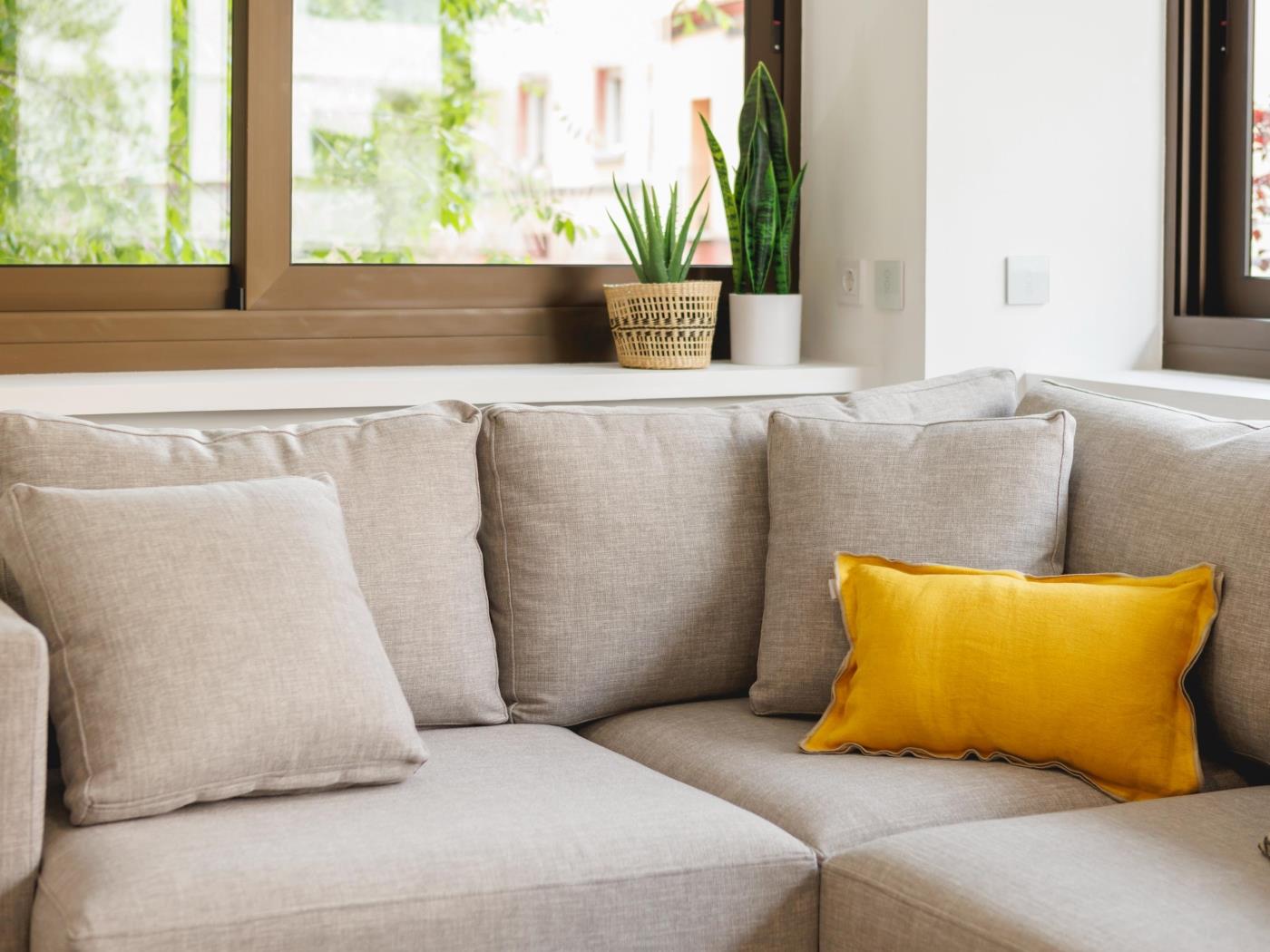 Turbau Entresol B - Holiday Apartment Rental Girona | Bravissimo in Girona