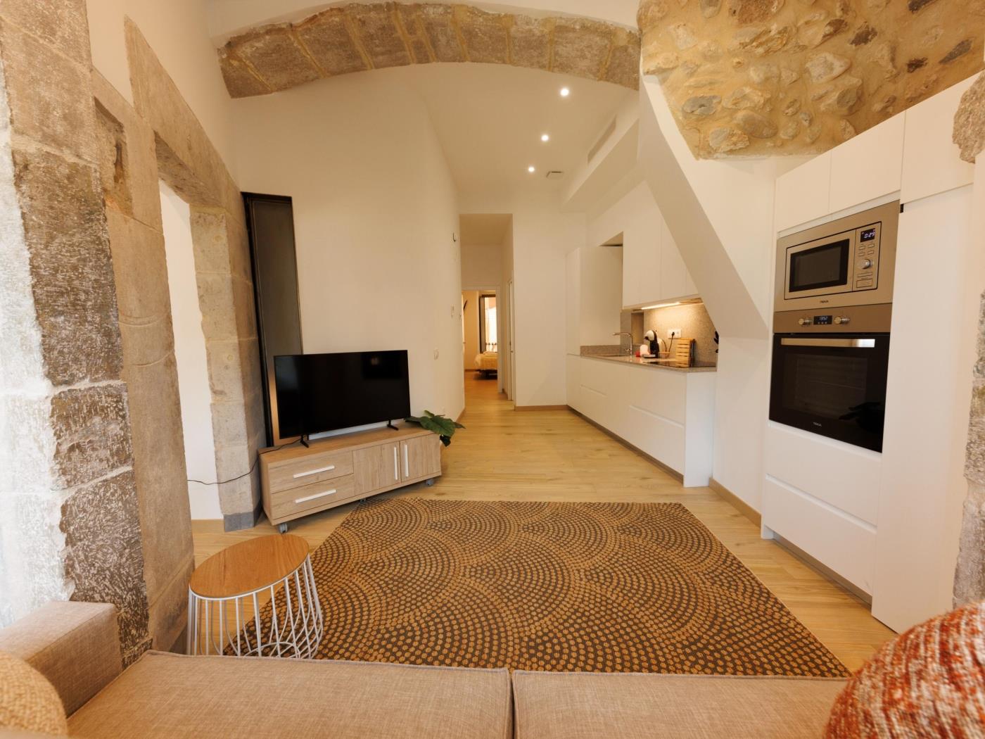 Pont Sant Agusti 1 - Monthly apartment Girona | Bravissimo in Girona