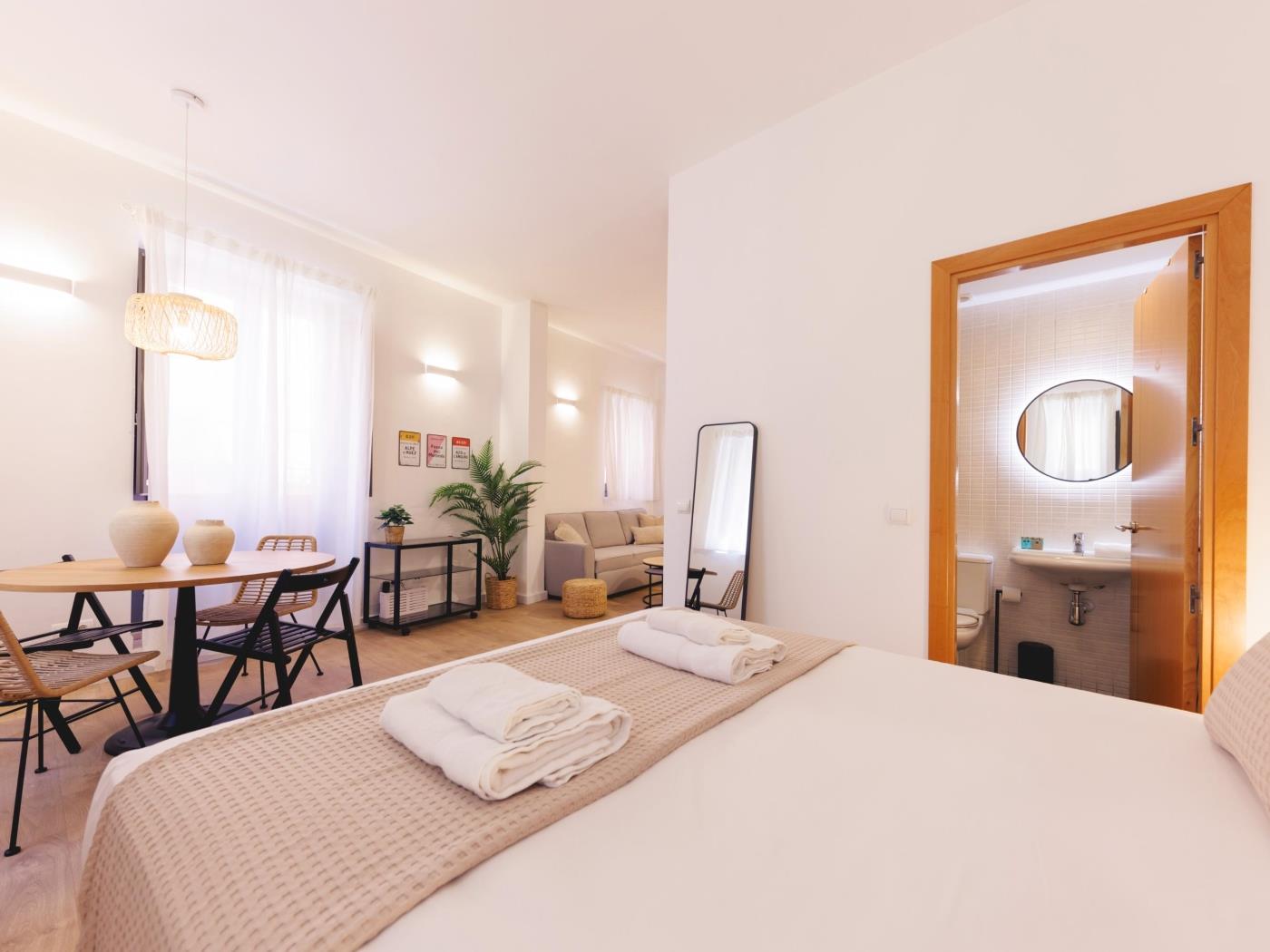 Portal Barca - Apartamento mensual en Girona | Bravissimo en Girona