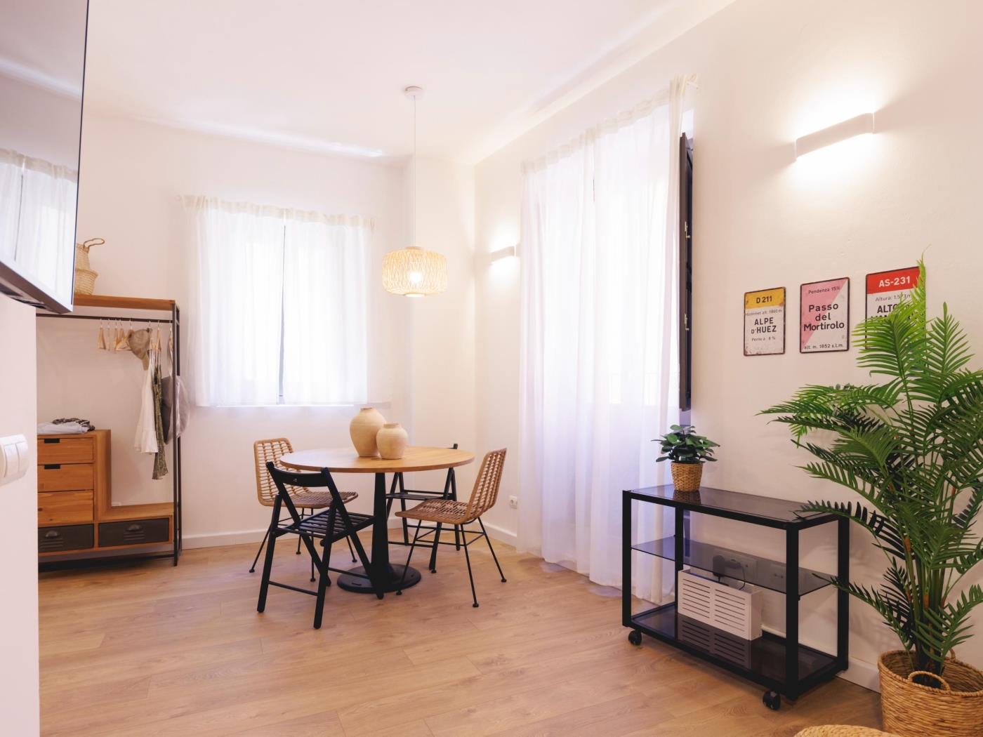 Portal Barca - Apartamento mensual en Girona | Bravissimo en Girona