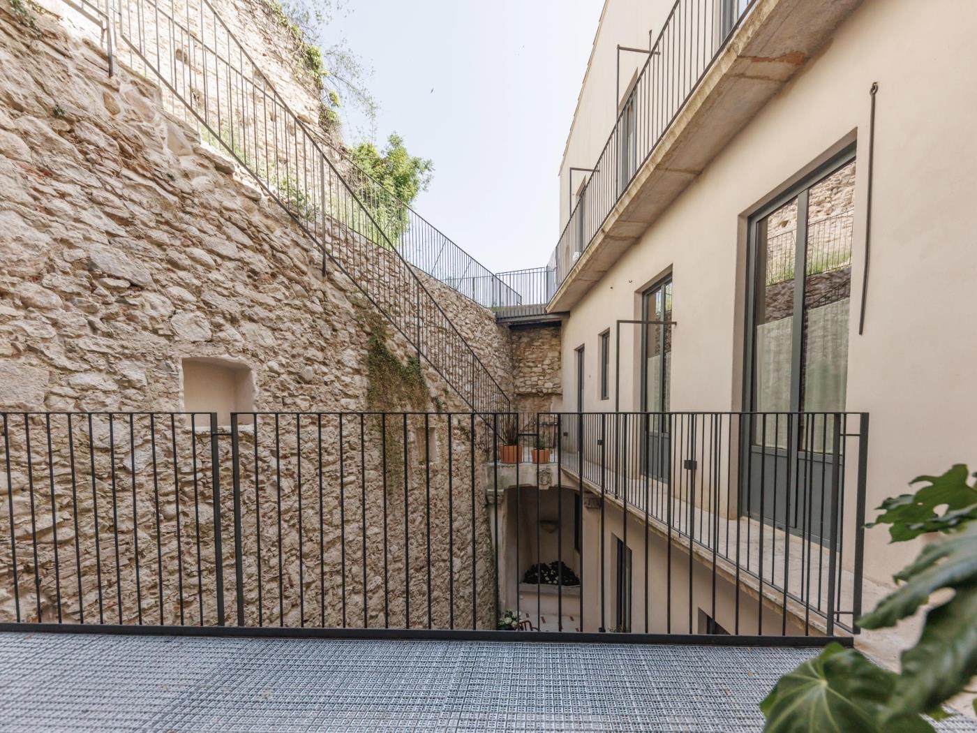 Vivaldi 2-3D, Monthly rent in Girona | Bravissimo in Girona