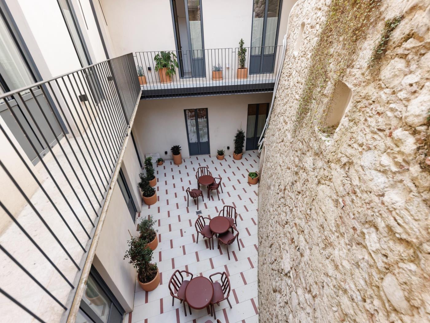 Vivaldi 2-3D, Monthly rent in Girona | Bravissimo in Girona