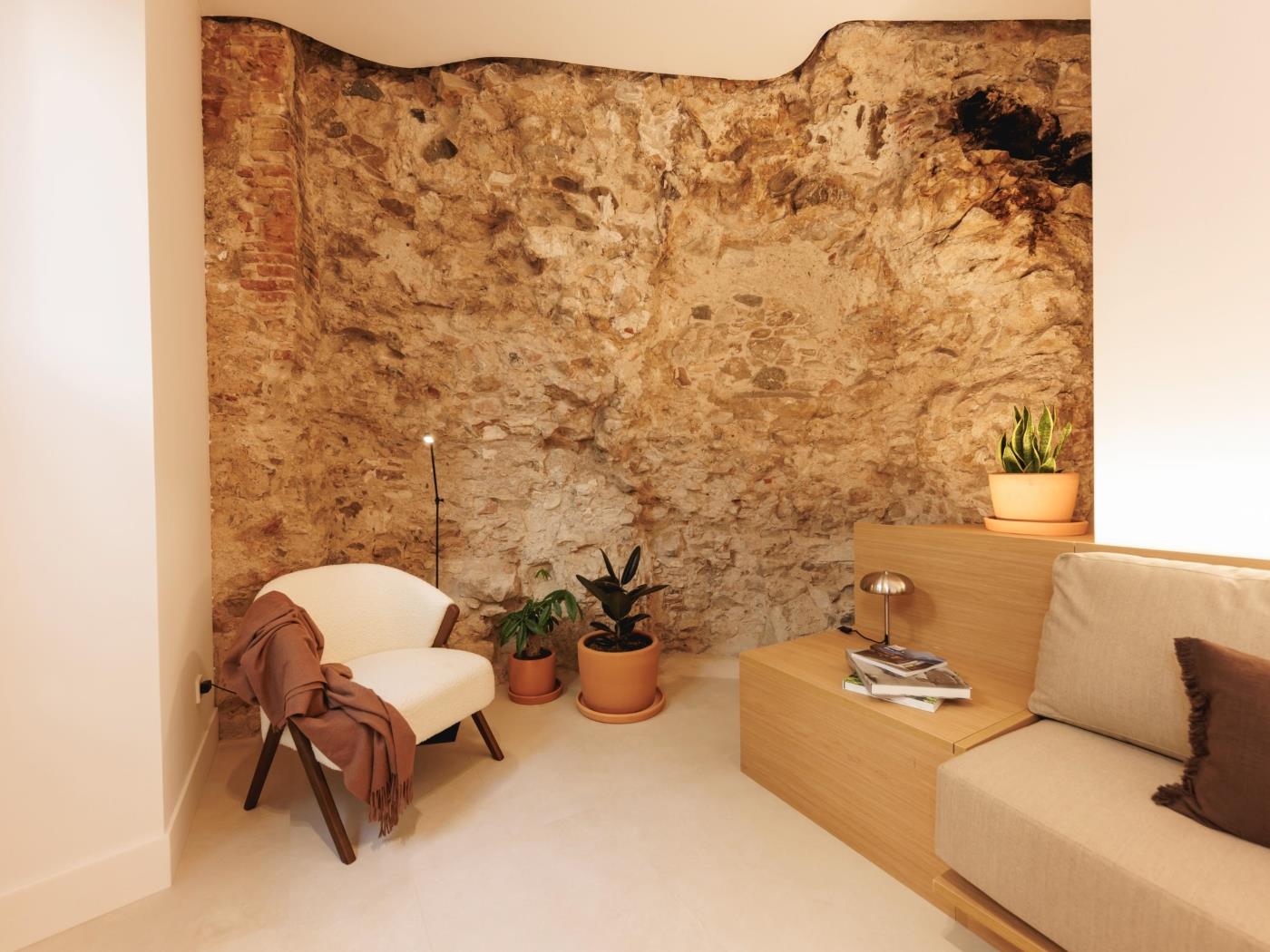Vivaldi 3C - Monthly rent in Girona | Bravissimo in Girona