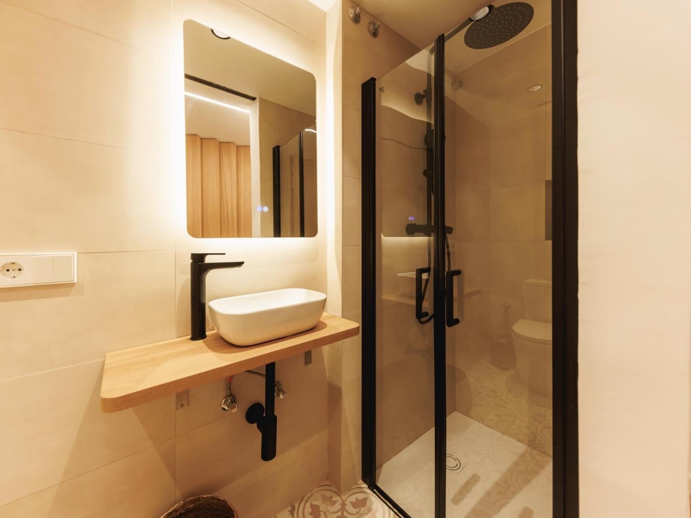 Ballesteries 34 - Apartament de vacances a Girona | Bravissimo a Girona