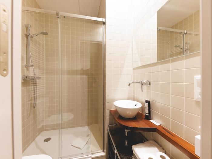 apartamentos ATA associacio Girona