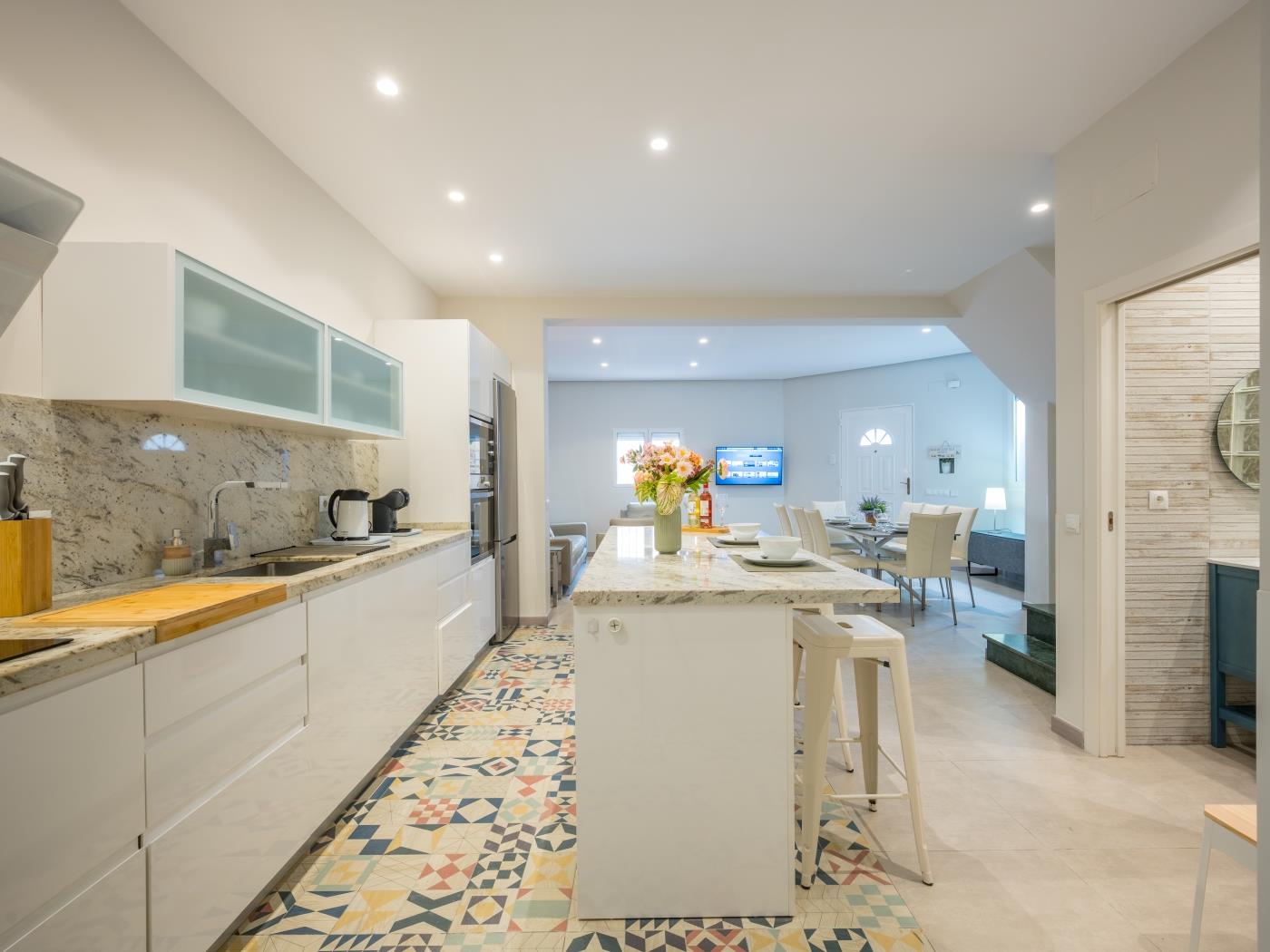 Neat space that gathers the whole family in the living room with sitting area and dining area