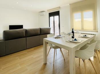 Apartament Deluxe 2 by Costabravaway