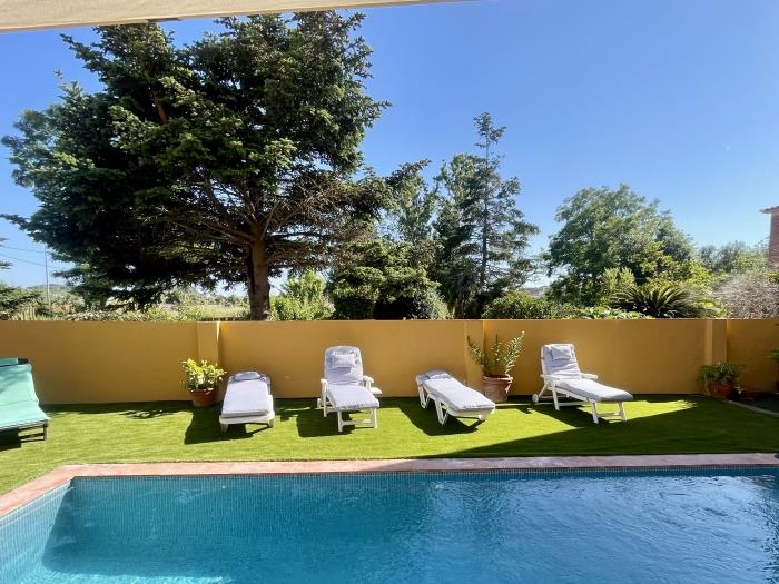 apartamentos ATA associacio Girona