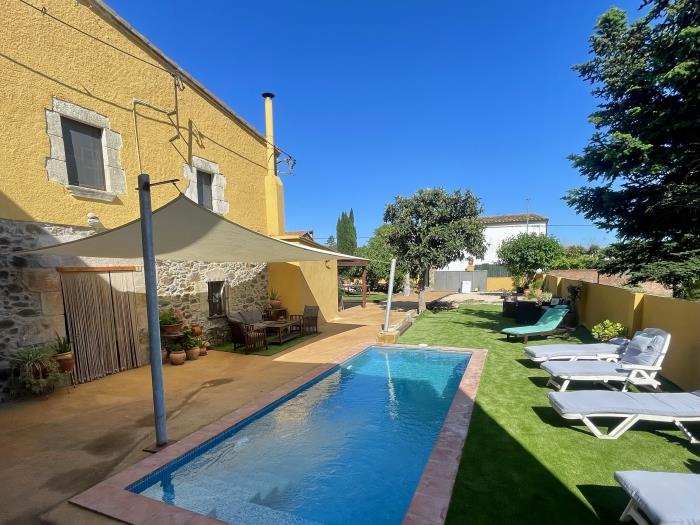 apartamentos ATA associacio Girona