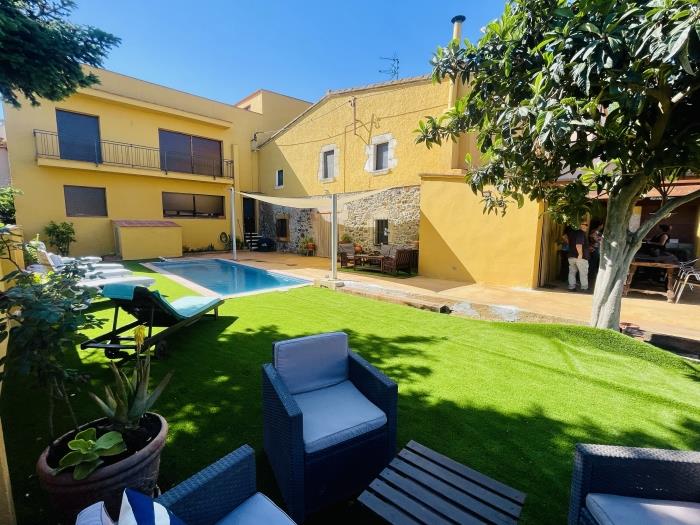 apartamentos ATA associacio Girona