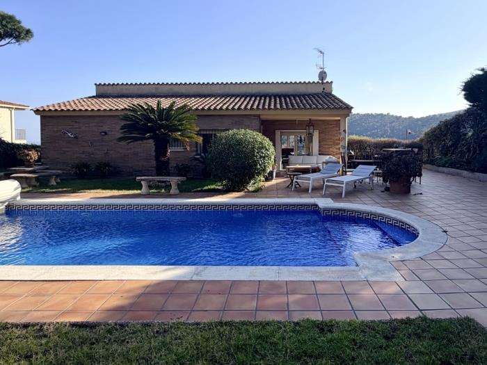 apartamentos ATA associacio Girona