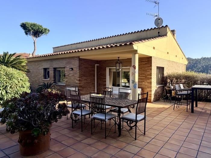 apartamentos ATA associacio Girona
