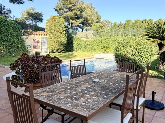 apartamentos ATA associacio Girona