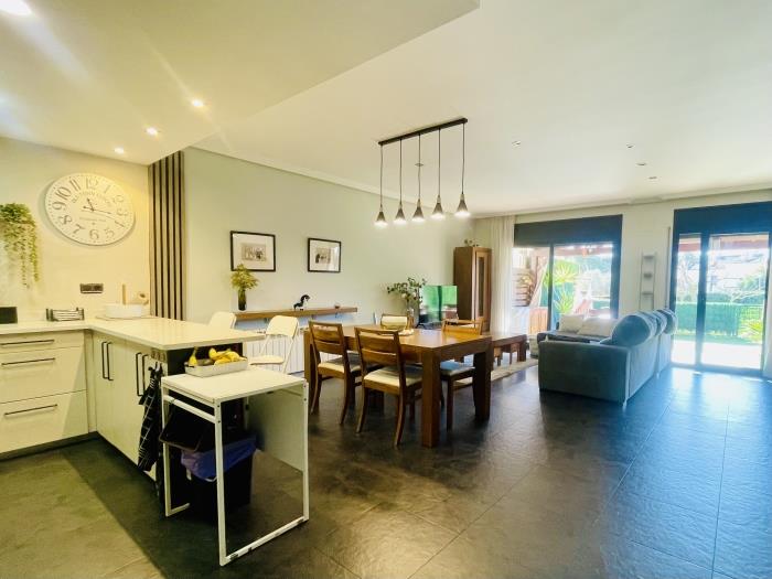 apartamentos ATA associacio Girona