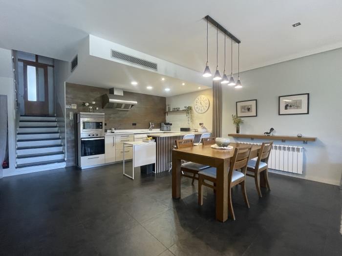 apartamentos ATA associacio Girona