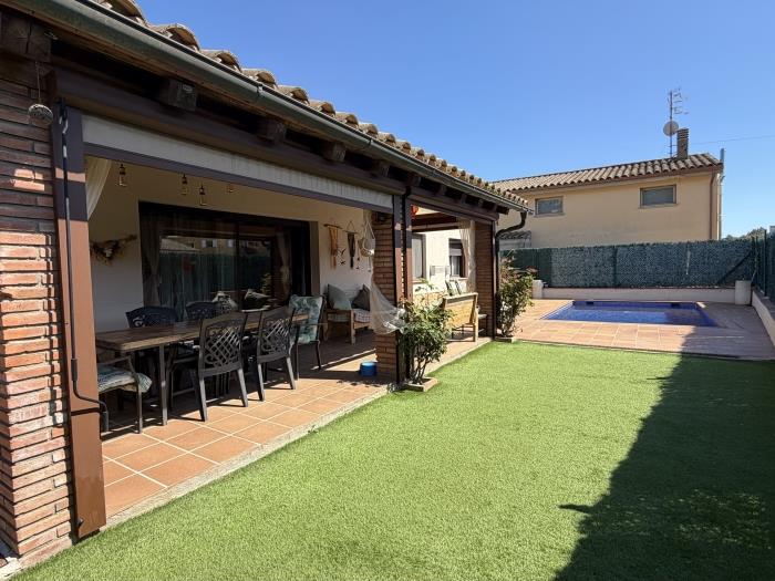 apartamentos ATA associacio Girona