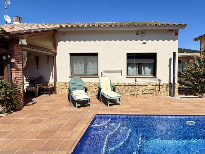 apartamentos ATA associacio Girona