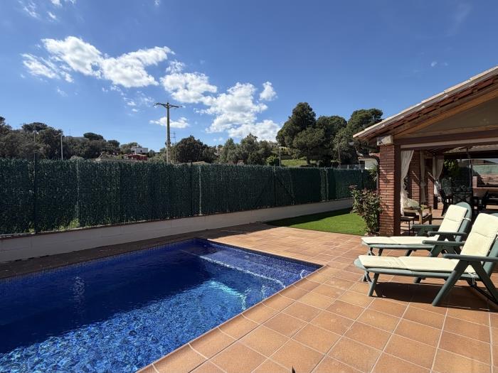 apartamentos ATA associacio Girona