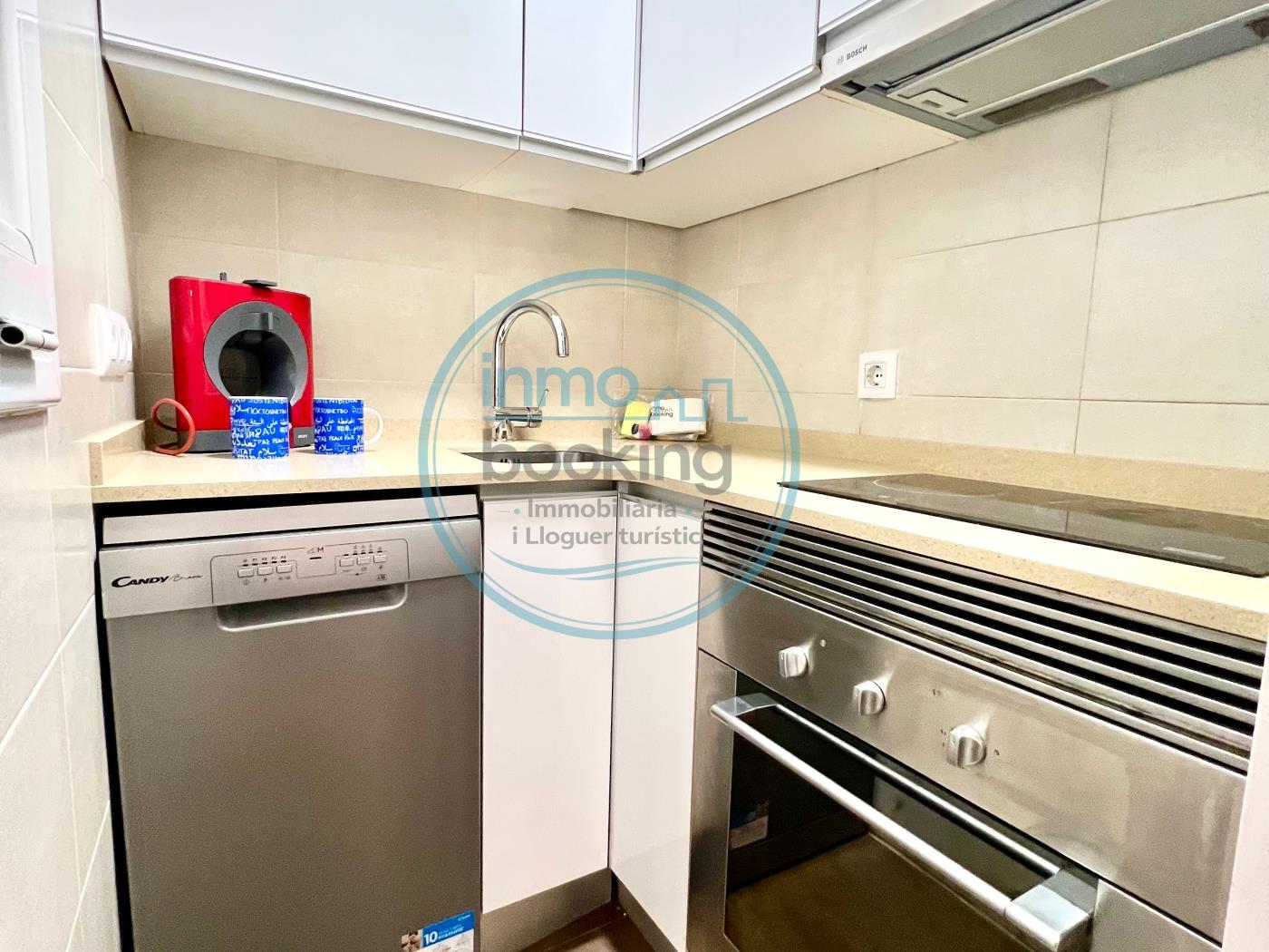Alboran Apartment,with pool and near the beach in SALOU