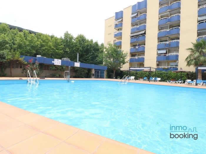 Alboran Apartment,with pool and near the beach in SALOU