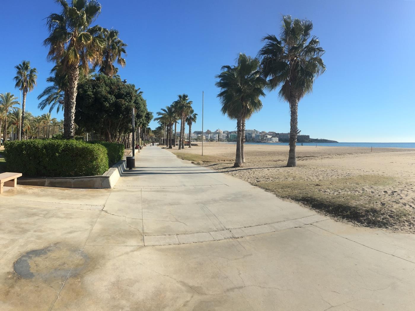 InmoBooking Leri-Mar, Climatizado, piscina y a dos minutos de la playa en Salou