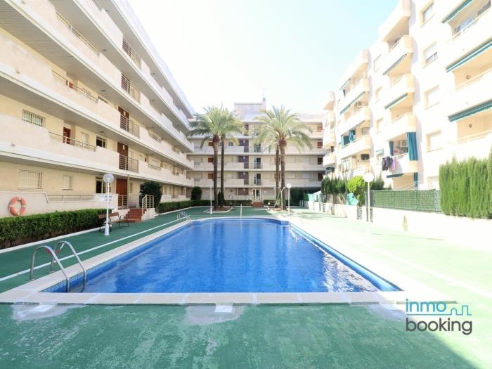 InmoBooking Sant Francisco, With Pool and near the Beach in La pineda