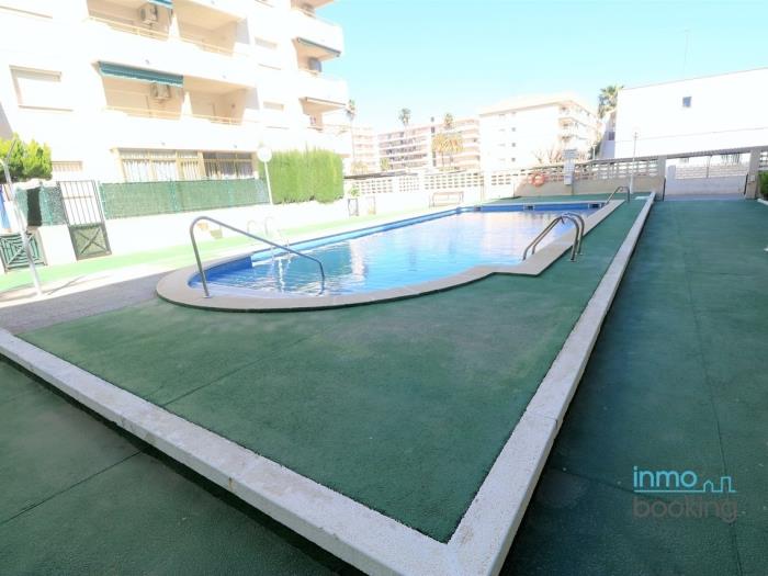 InmoBooking Sant Francisco, With Pool and near the Beach in La pineda