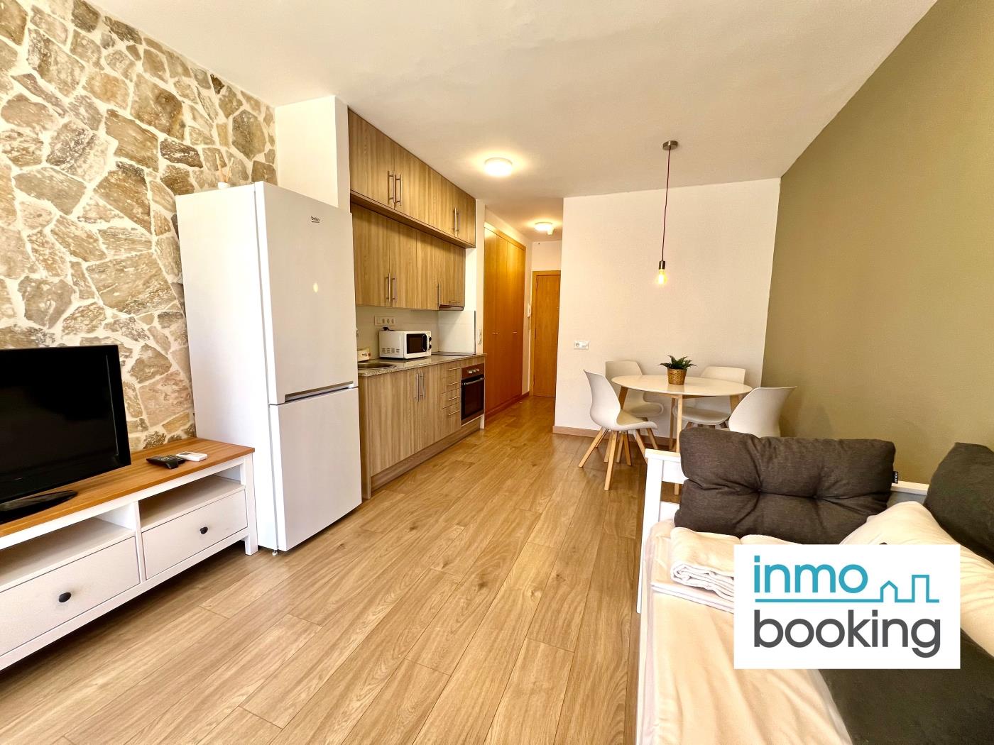 New Loft internacional , climatizado con piscina y playa. en cambrils