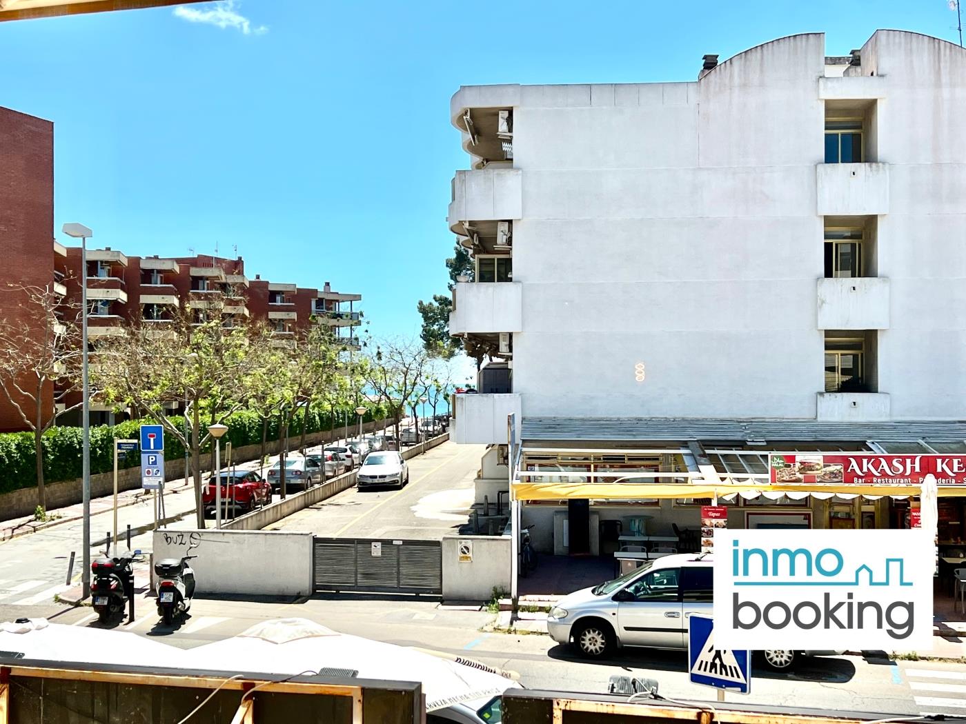 New Loft internacional , climatizado con piscina y playa. en cambrils