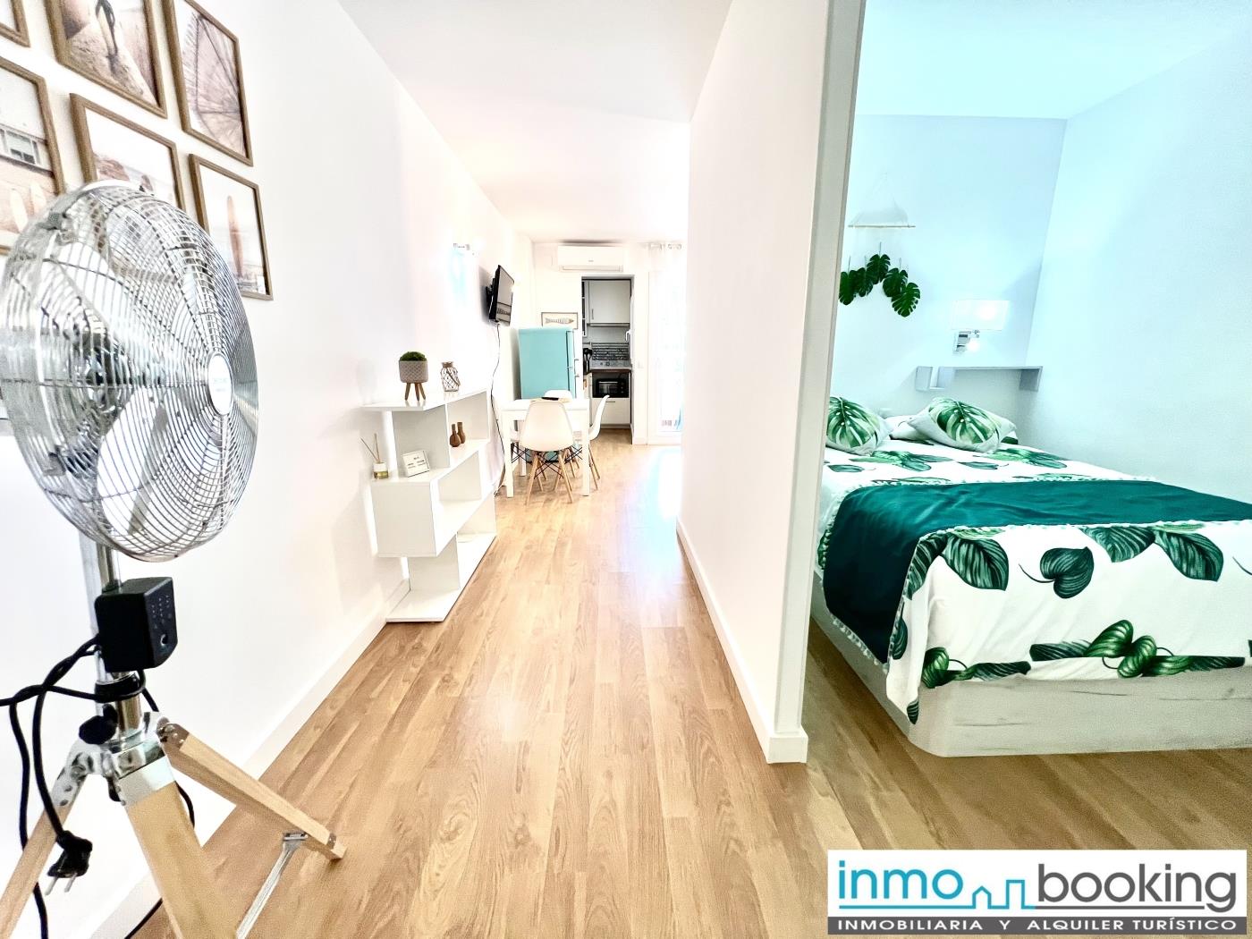 New Alboran Salou, climatitzat, piscina i wifi a Salou